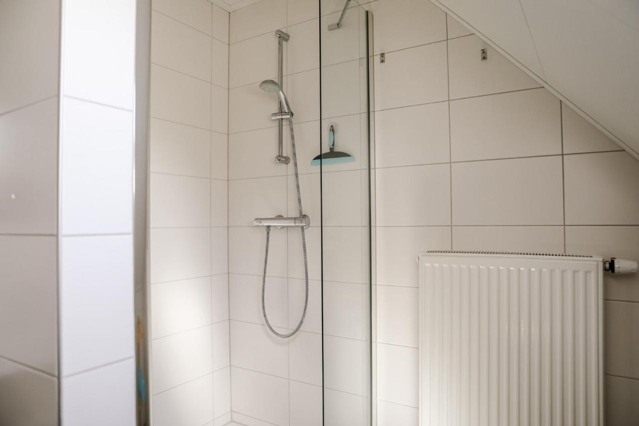Appartement Op De 1E Verdieping. Wemeldinge Bagian luar foto
