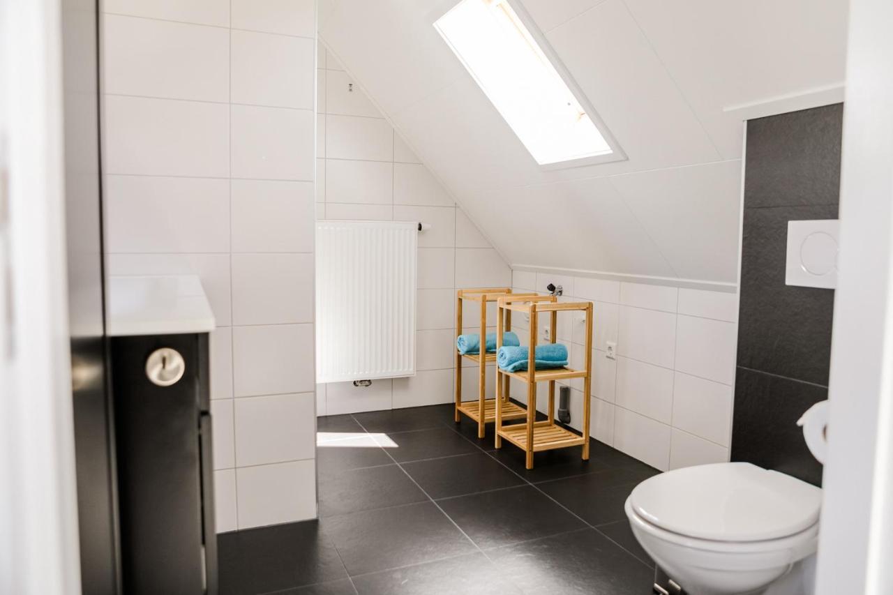 Appartement Op De 1E Verdieping. Wemeldinge Bagian luar foto