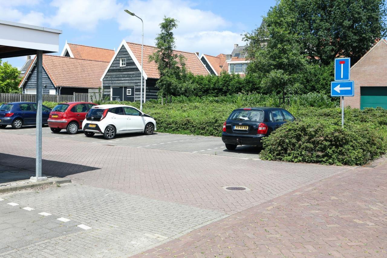 Appartement Op De 1E Verdieping. Wemeldinge Bagian luar foto