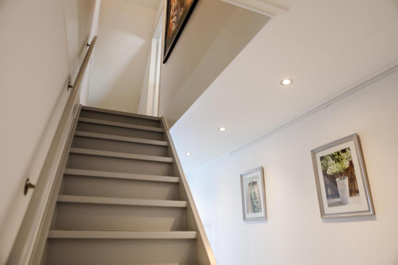Appartement Op De 1E Verdieping. Wemeldinge Bagian luar foto